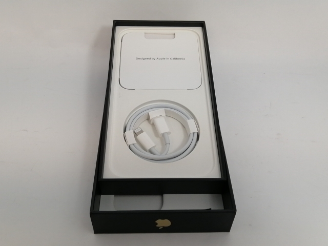 ユ*ト様 外箱あり・iPhone 13 Pro ゴールド 256GB SIMフリ iPhone 13