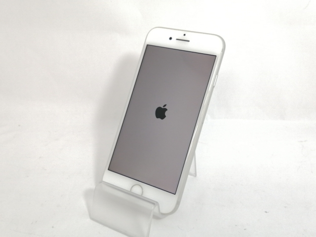 iPhone 7 Black 32 GB au SIMロック解除済み iPhone 7 中古一覧｜SIM