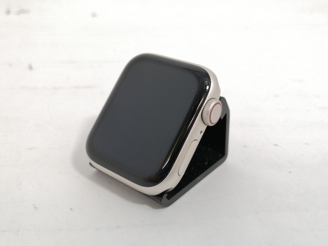 【中古】Apple Apple Watch SE2 40mm Cellular スターライトアルミニウムケース/スターライトスポーツバンド MNPH3J/A【新宿】保証期間１ヶ月【ランクC】