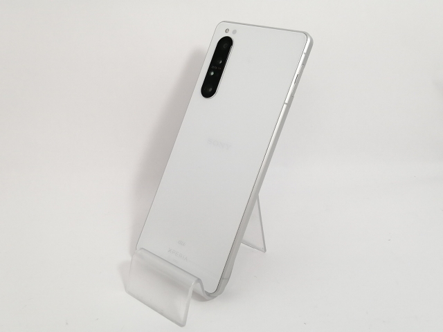 【中古】SONY au 【SIM鍵を掛ける取り消す済み】 Xperia 1 II 白いこと 8GB 128GB SOG01【新宿】言いはなつ継続期間１ヶ月【位置づけるA】