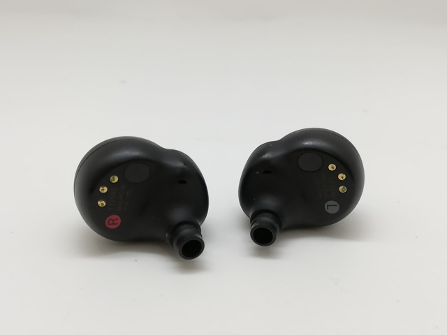 中古】SONY WF-1000XM4 (B) ブラック【宇田川】保証期間1ヶ月【ランクB】