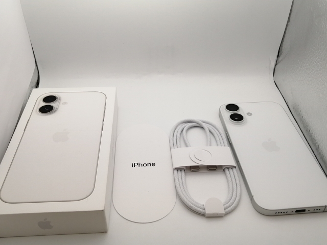 【中古】Apple 国内版 【SIMフリー】 iPhone 17 256GB ホワイト MG684J/A【新宿】保証期間１ヶ月【ランクA】_7
