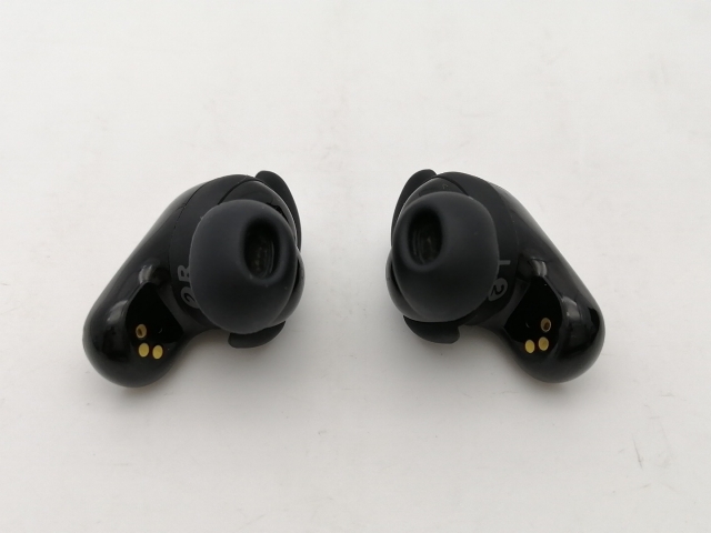 【中古】BOSE QuietComfort Earbuds II [トリプルブラック]【新宿2】保証期間１ヶ月【ランクB】_3