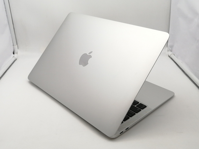 MacBook Air（インテル最終型）新品13.3型シルバーMWTK2J/A Apple