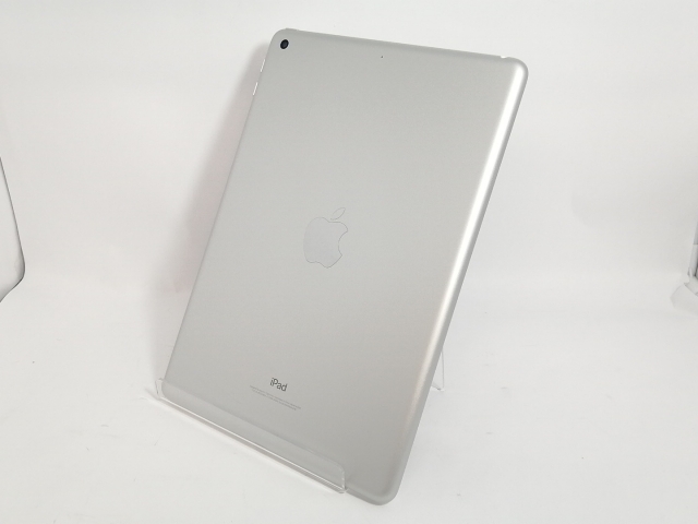 【中古】Apple 【Wi-Fi】 iPad（第6世代/2018） 32GB シルバー MR7G2J/A【新宿】保証期間１ヶ月【ランクB】