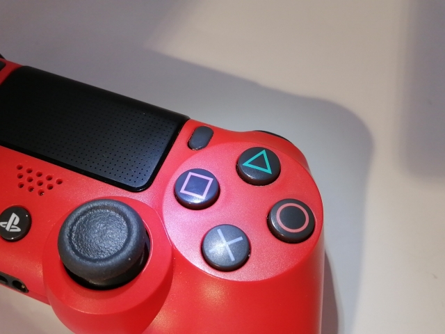 ☆新品・未開封☆ 純正品 デュアルショック4 マグマレッド 純正品