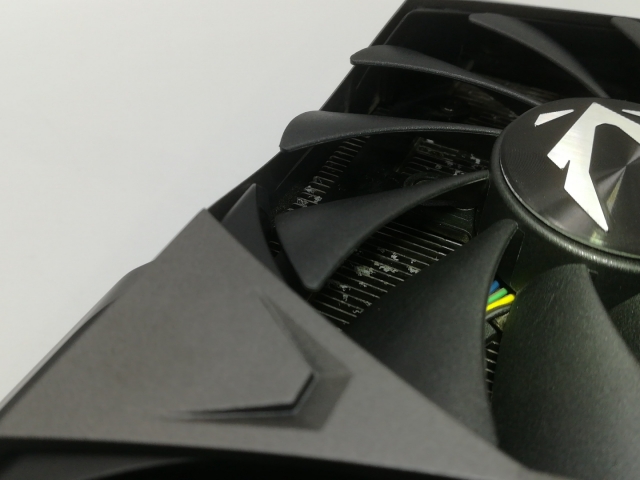 【中古】ZOTAC GeForce RTX 3070 Ti Trinity OC（ZT-A30710J-10P）RTX3070Ti/8GB(GDDR6X)【福岡天神】言いはなつ継続期間１週