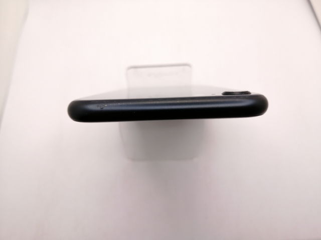 【中古】Apple au 【SIMフリー】 iPhone SE（第3世代） 64GB ミッドナイト MMYC3J/A【三宮駅前】保証期間１ヶ月【ランクC】_2