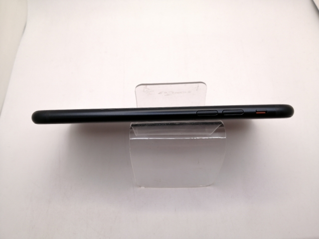 【中古】Apple au 【SIMフリー】 iPhone SE（第3世代） 64GB ミッドナイト MMYC3J/A【三宮駅前】保証期間１ヶ月【ランクC】_3