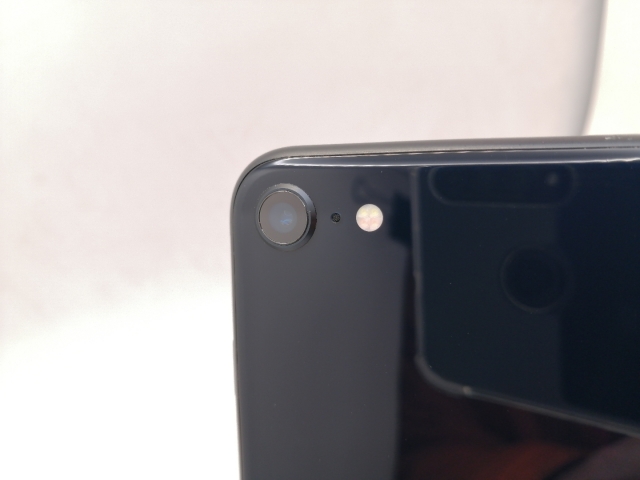 【中古】Apple au 【SIMフリー】 iPhone SE（第3世代） 64GB ミッドナイト MMYC3J/A【三宮駅前】保証期間１ヶ月【ランクC】_6