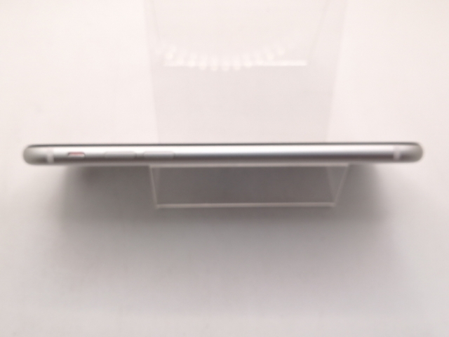 【中古】Apple SoftBank 【SIMロック解除済み】 iPhone SE（第2世代） 64GB ホワイト MHGQ3J/A（後期型番）【三宮駅前】保証期間１ヶ月【ランクB】