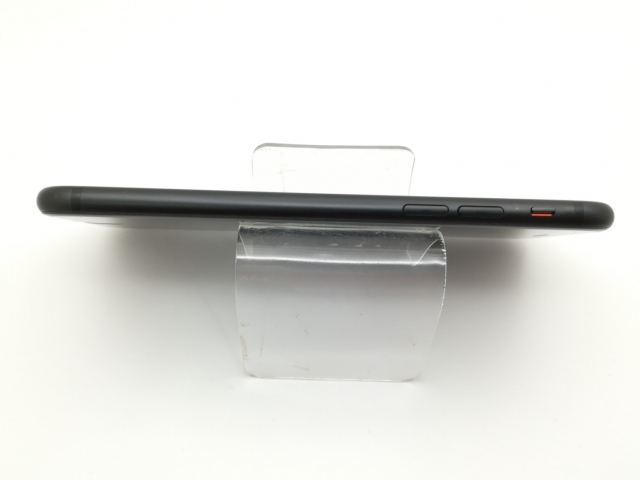 中古】Apple SoftBank 【SIMロック解除済み】 iPhone 7 32GB
