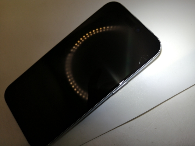 【中古】Apple 楽天モバイル 【SIMフリー】 iPhone 15 256GB ブルー MTMR3J/A【三宮駅前】保証期間１ヶ月【ランクC】