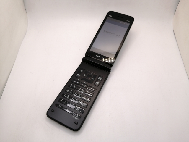 【中古】KYOCERA au 【SIMロック解除済み】 GRATINA KYF42 ブラック【三宮駅前】保証期間１ヶ月【ランクB】