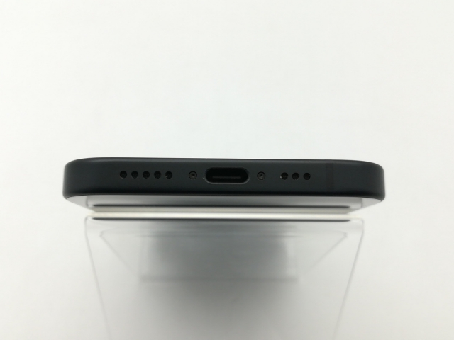 【中古】Apple 国内版 【SIMフリー】 iPhone 15 256GB ブラック MTMN3J/A【神戸】保証期間１ヶ月【ランクB】_4
