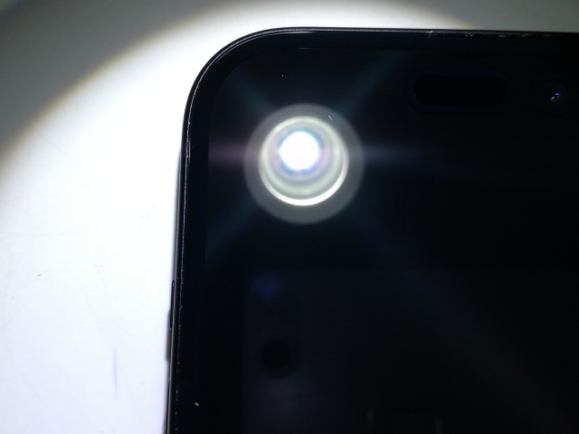 【中古】Apple 国内版 【SIMフリー】 iPhone 15 256GB ブラック MTMN3J/A【神戸】保証期間１ヶ月【ランクB】_8