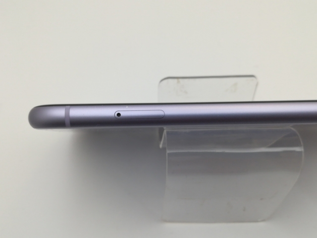 Apple - iPhone7 シルバー SIMロック解除済み iPhone 8 【SIMロック解除済】Apple iPhone7 MNCF2J/A A1779 au