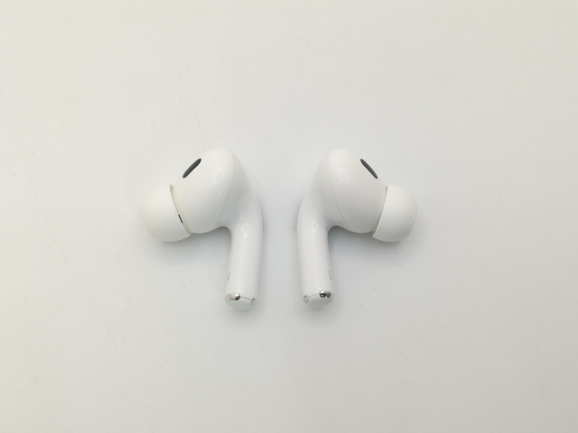 中古】Apple AirPods Pro 第2世代（2023/USB-C） MTJV3J/A【三宮駅前