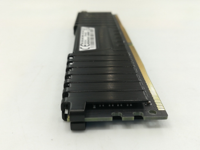 【中古】DDR4 16GB PC4-28800(DDR4-3600)【デスクトップPC用】【神戸】保証期間１週間_2