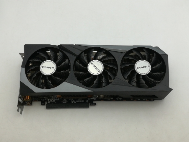 【中古】GIGABYTE Radeon RX 6800 XT GAMING OC 16G（GV-R68XTGAMING OC-16GD） RX6800XT/16GB(GDDR6)/PCI-E【神戸】言いはなつ継続期間１週