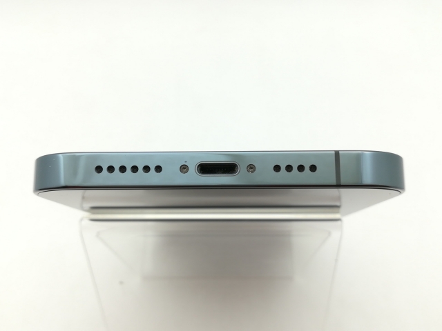 【中古】Apple docomo 【SIMロック解除済み】 iPhone 12 Pro Max 256GB パシフィックブルー MGD23J/A【神戸】保証期間１ヶ月【ランクA】