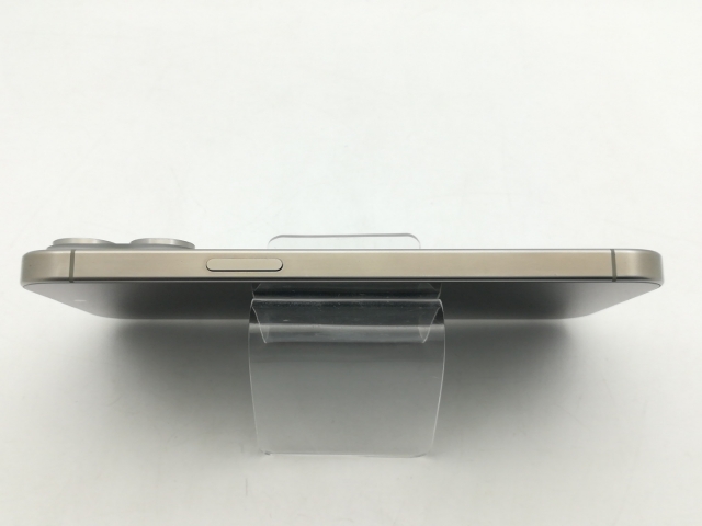 【中古】Apple 国内版 【SIMフリー】 iPhone 15 Pro Max 256GB ナチュラルチタニウム MU6R3J/A【なんば】保証期間１ヶ月【ランクA】
