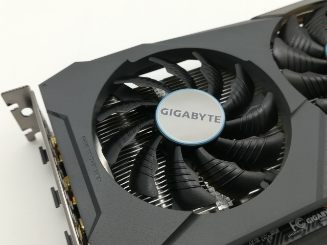 訳あり】GIGABYTE EAGLE 8G RX 6600 中古