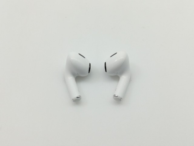 【中古】Apple AirPods Pro 第2世代（2023/USB-C） MTJV3J/A【神戸】保証期間１週間