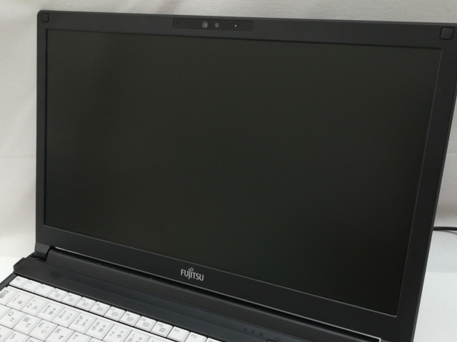 【中古】Fujitsu LIFEBOOK(バリューシリーズ) A5510/FX FMVA8804TP 【i3-10110U 8G 500G(HDD) DVDマルチ 1GbE WiFi 15LCD(1366x768)】【神戸】保証期間１ヶ月【ランクB】