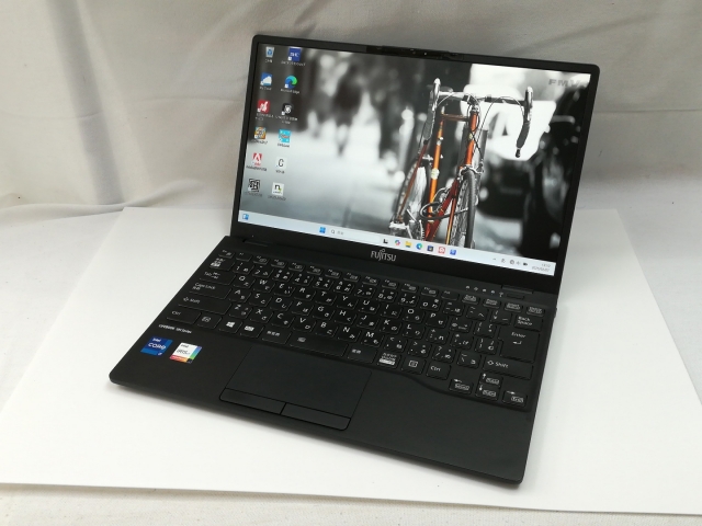 【中古】Fujitsu LIFEBOOK WU2／E3 FMVWE3U27W【i7-1165G7 8G 128G(SSD) WiFi6 5G 13LCD(1920x1080) Win11H】【神戸】保証期間１ヶ月【ランクB】