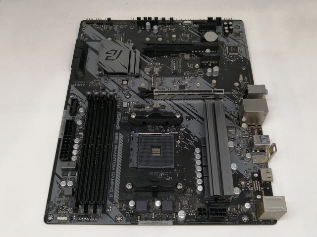 【中古】ASRock B550 Phantom Gaming 4 B550/AM4/ATX【日本橋3】保証期間１週間