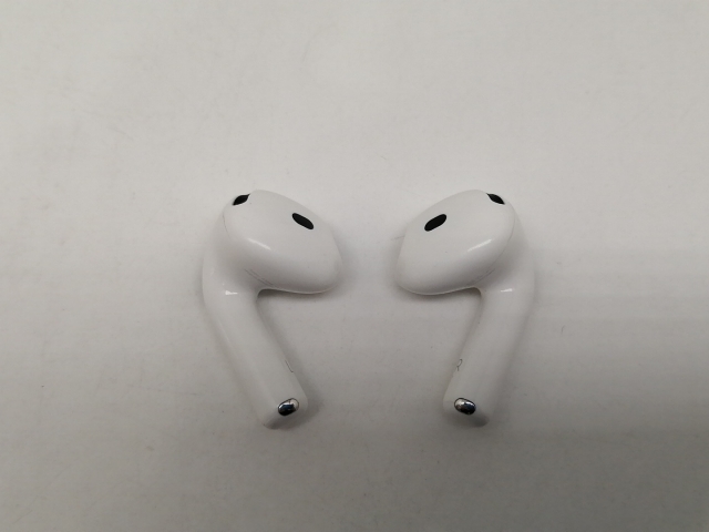 【中古】Apple AirPods 4 アクティブノイズキャンセリング搭載モデル MXP93J/A【日本橋3】保証期間１ヶ月