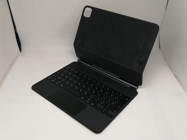 【中古】Apple Magic Keyboard 日本語（JIS） ブラック iPad Air（第4/第5世代/M2）・Pro 11インチ（第1/第2/第3/第4世代）用 MXQT2J/A【日本橋3】保証期間１週間