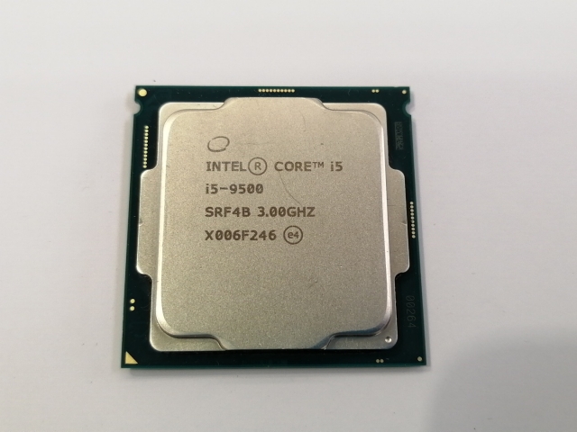 【中古】Intel Core i5-9500 (3GHz/TB:4.4GHz/SRF4B/U0) bulk LGA1151/6C/6T/L3 9M/UHD630/TDP65W【日本橋3】保証期間１週間