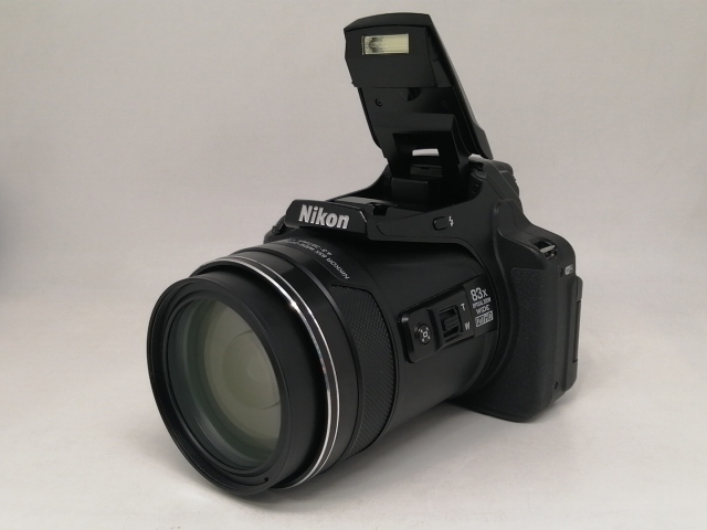 【中古】Nikon COOLPIX P900【日本橋3】言いはなつ継続期間１ヶ月【位置づけるB】