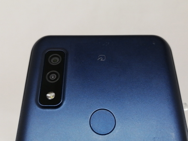 arrows We ネイビー 64 GB docomo arrows We｜価格比較・最新情報