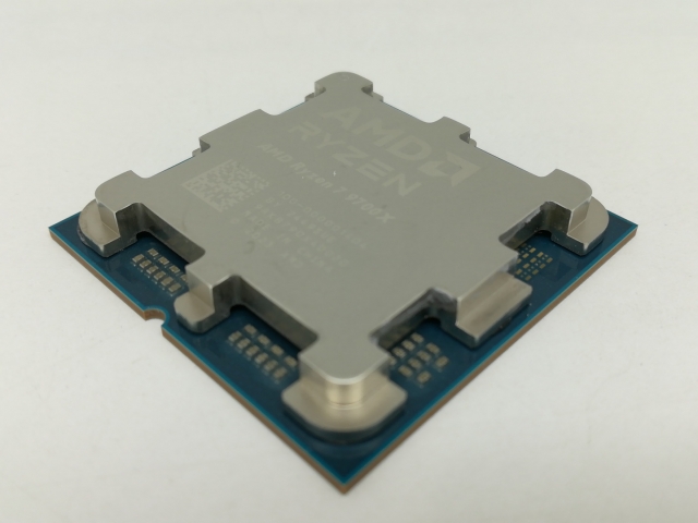 中古】AMD Ryzen 7 9700X (3.8GHz/TC:5.5GHz) bulk AM5/8C/16T