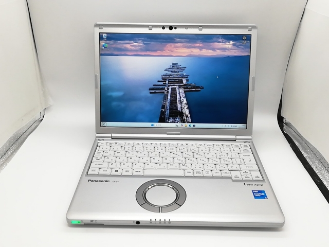 富士通 Lifebook A5511/G i5-1145G7 8GB 256GB 富士通 LIFEBOOK A5511/HX Core i5 1135G7 2.4GHz/8GB/256GB(SSD