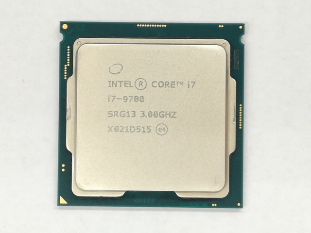 【中古】Intel Core i7-9700 (3GHz/TB:4.7GHz/SRG13/R0) bulk LGA1151/8C/8T/L3 12M/UHD630/TDP65W【日本橋3】保証期間１週間
