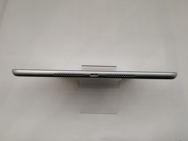 【中古】Apple 【Wi-Fi】 iPad（第9世代/2021） 64GB シルバー MK2L3J/A【日本橋3】保証期間１ヶ月【ランクC】_4
