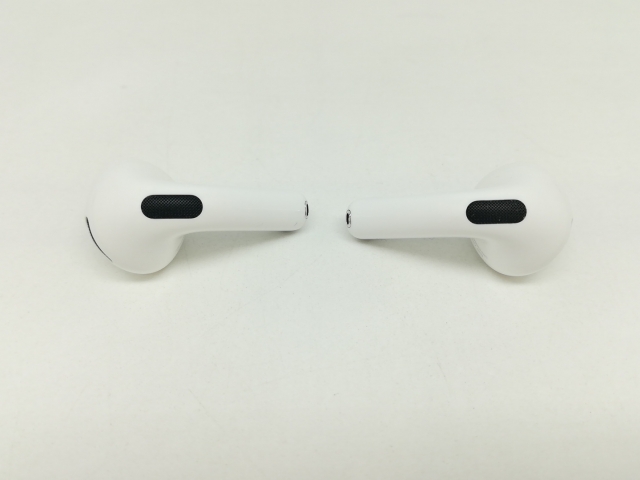 AirPods4 新品未使用 メーカー保証有 Apple 大特価[保証未開始 未開封新品]AirPods 第4世代 MXP93J/A