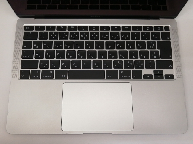 【中古】Apple MacBook Air 13インチ 256GB シルバー MWTK2J/A (Early 2020)【戸塚】保証期間１ヶ月【ランクC】_5