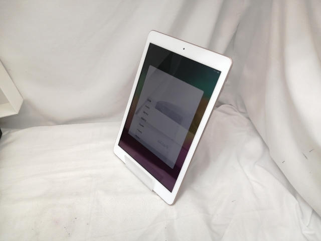 【中古】Apple 【Wi-Fi】 iPad（第6世代/2018） 32GB ゴールド MRJN2J/A【戸塚】保証期間１ヶ月【ランクA】_1