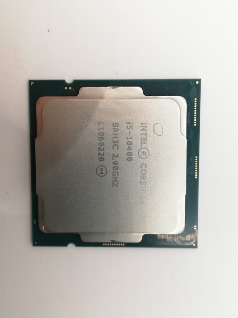【中古】Intel Core i5-10400 (2.9GHz/TB:4.3GHz) bulk LGA1200/6C/12T/L3 12M/UHD630/TDP65W【戸塚】保証期間１週間 10,636円