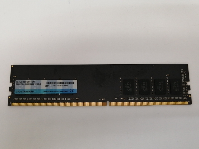 【中古】DDR4 16GB PC4-25600(DDR4-3200)【デスクトップPC用】【戸塚】保証期間１週間