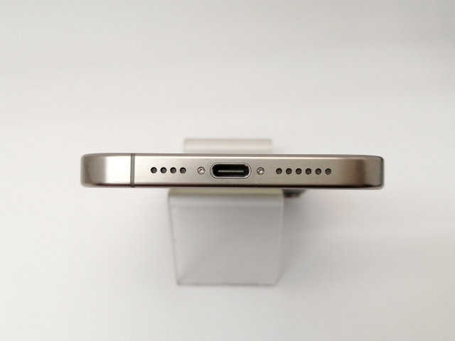【中古】Apple 国内版 【SIMフリー】 iPhone 15 Pro Max 256GB ナチュラルチタニウム MU6R3J/A【戸塚】保証期間１ヶ月【ランクA】