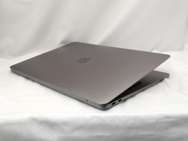 中古品〕MacBook Air 13.3-inch Late-2020 MGN63J／A Apple M1 8