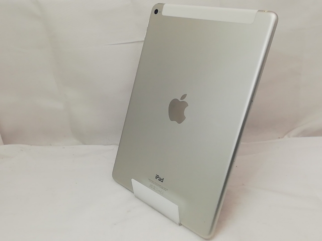 【中古】Apple docomo 【SIMロックあり】 iPad Air2（2014） 64GB シルバー MGHY2J/A【戸塚】保証期間１ヶ月【ランクC】