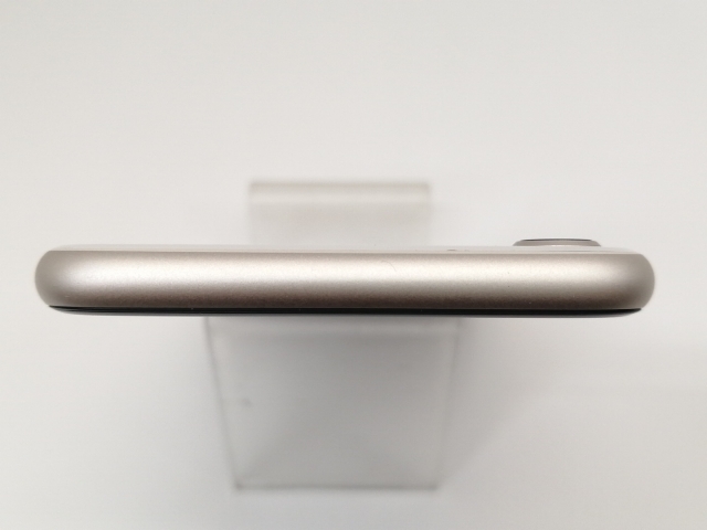 【中古】Apple 楽天モバイル 【SIMフリー】 iPhone SE（第3世代） 64GB スターライト MMYD3J/A【戸塚】保証期間１ヶ月【ランクA】_4