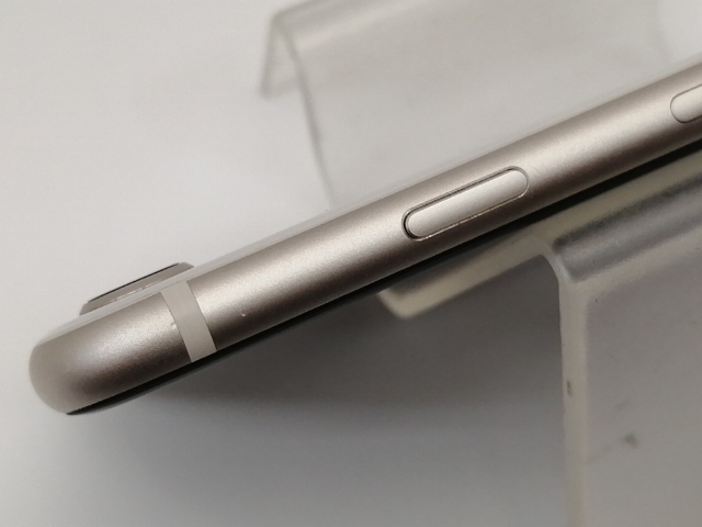 【中古】Apple 楽天モバイル 【SIMフリー】 iPhone SE（第3世代） 64GB スターライト MMYD3J/A【戸塚】保証期間１ヶ月【ランクA】_6